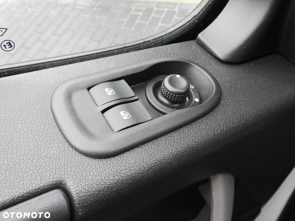 Renault MASTER PLANDEKA 10 PALET WEBASTO TEMPOMAT KLIMATYZACJA  170KM - 27