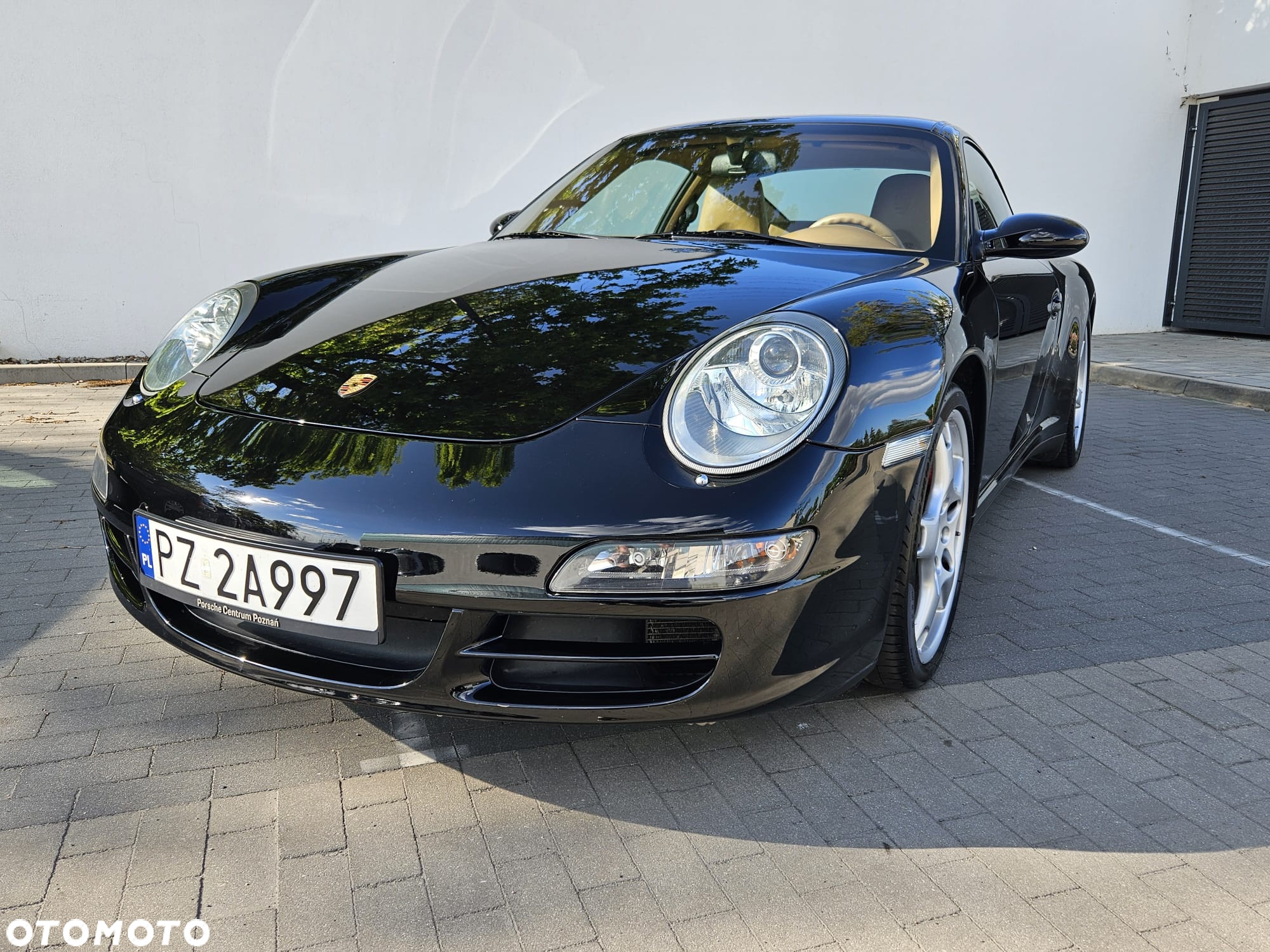 Porsche 911 Carrera 4S - 3