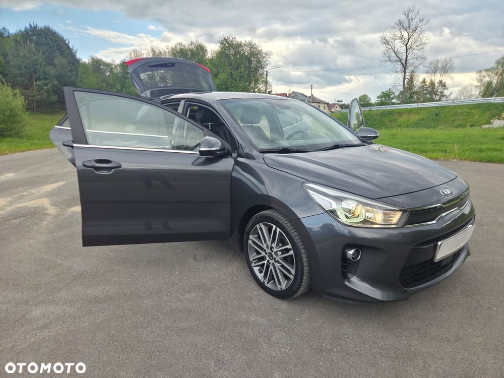 Kia Rio 1.4 L - 28