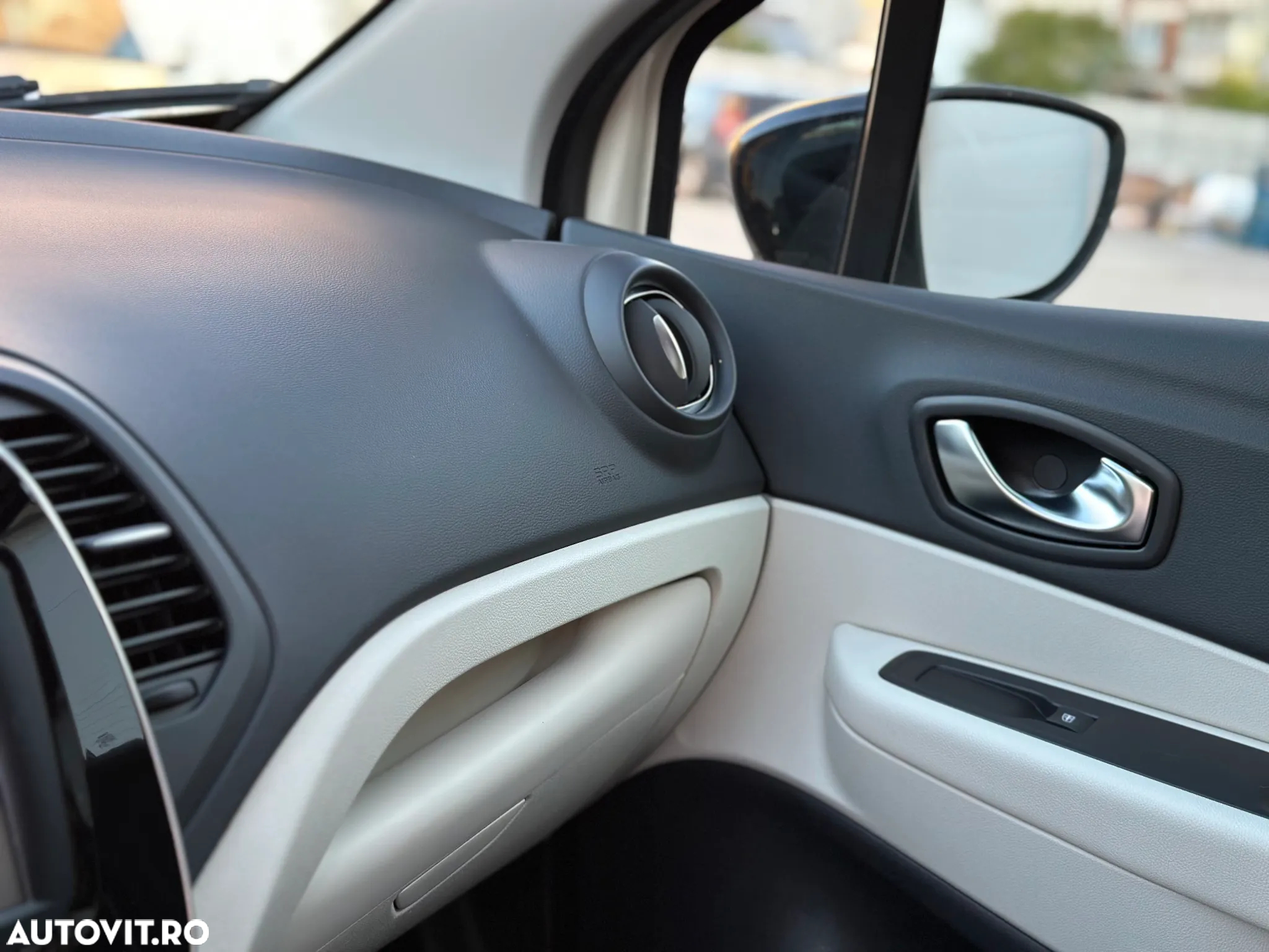 Renault Captur ENERGY TCe 90 Start&Stop Intens - 14