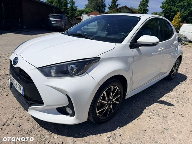 Toyota Yaris 1.5 Premium CVT - 3