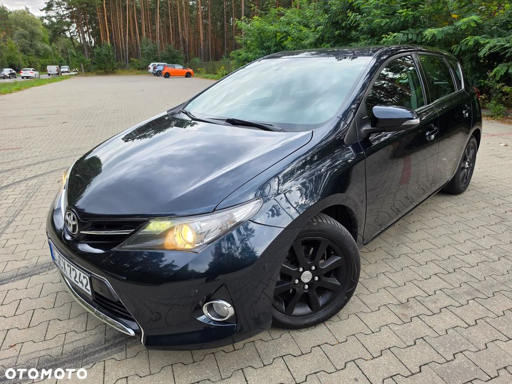 Toyota Auris 1.6 VVT-i Executive - 2