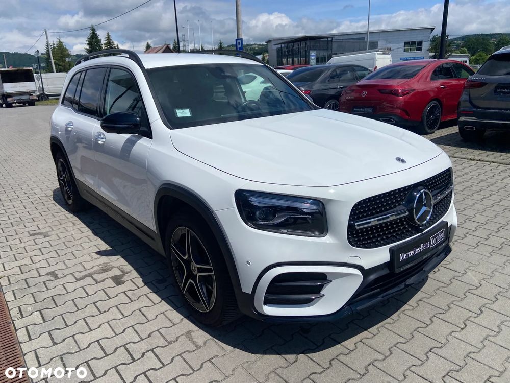 Mercedes-Benz GLB 200 AMG Line 7G-DCT - 3