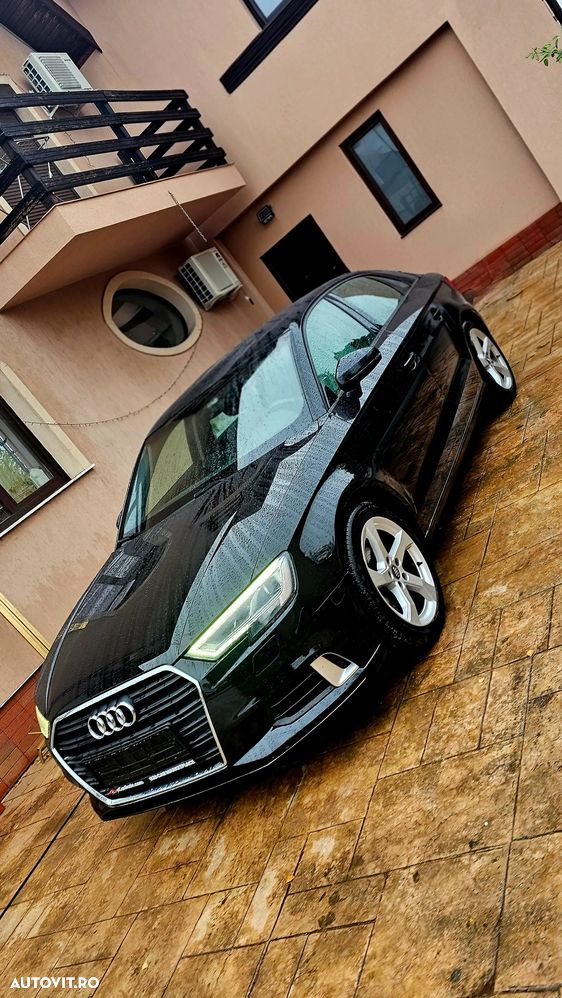 Audi A3 Sportback 1.0 TFSI S tronic - 3