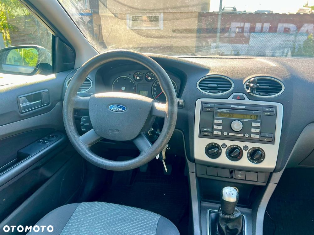 Ford Focus - 14