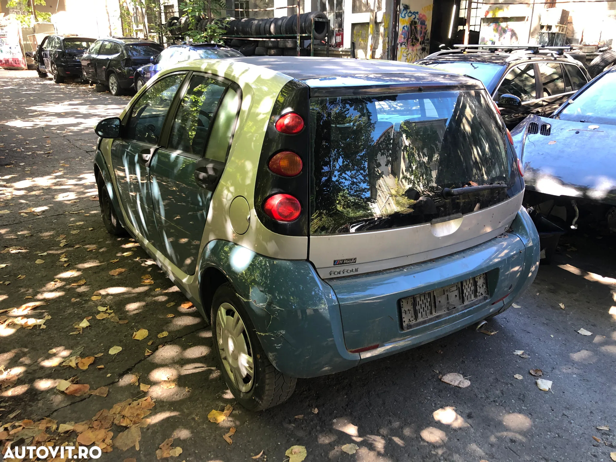 Dezmembrez Smart ForFour bleo 1,3 benzina automat 2006 - 2