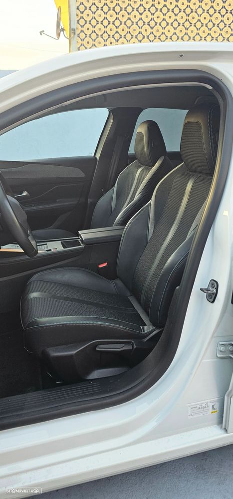 Peugeot 308 1.2 PureTech Allure Full LED EAT8 - 6