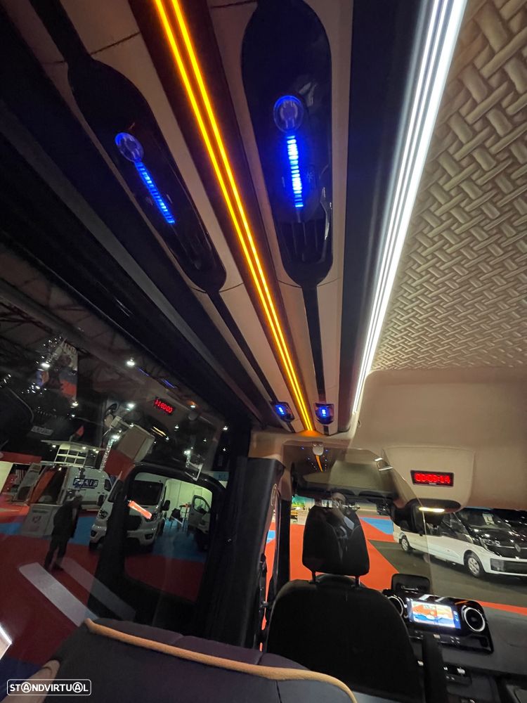 Mercedes Benz Sprinter 519 - 16
