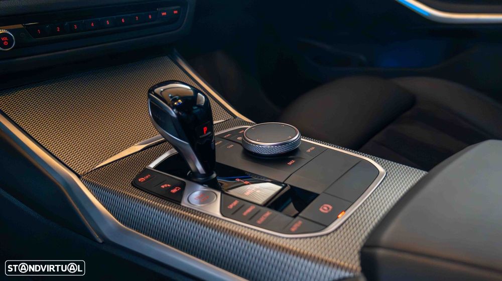BMW 330 e Touring Pack Desportivo M Pro Auto - 16