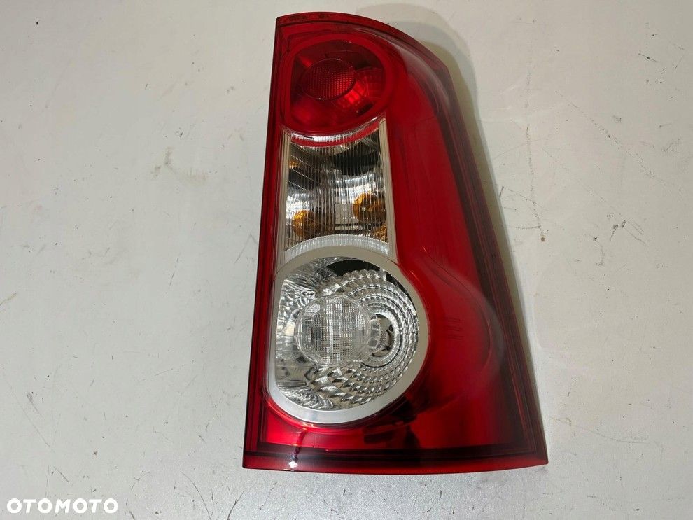 DACIA LOGAN I MCV PRAWA TYLNA LAMPA ORYGINAŁ - 1