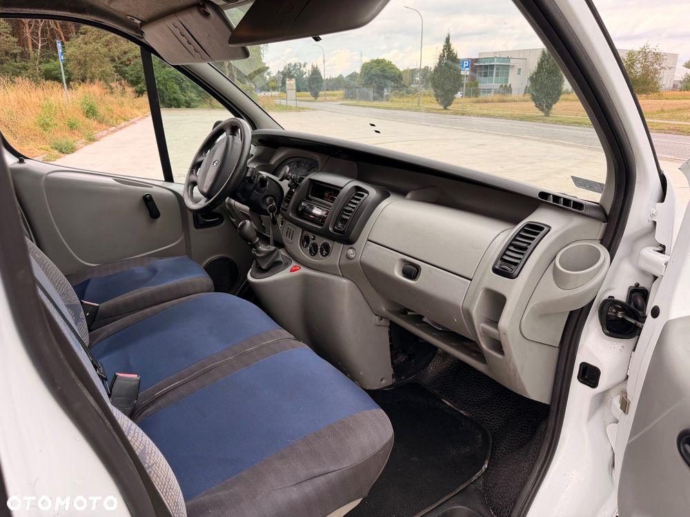 Renault Trafic - 7