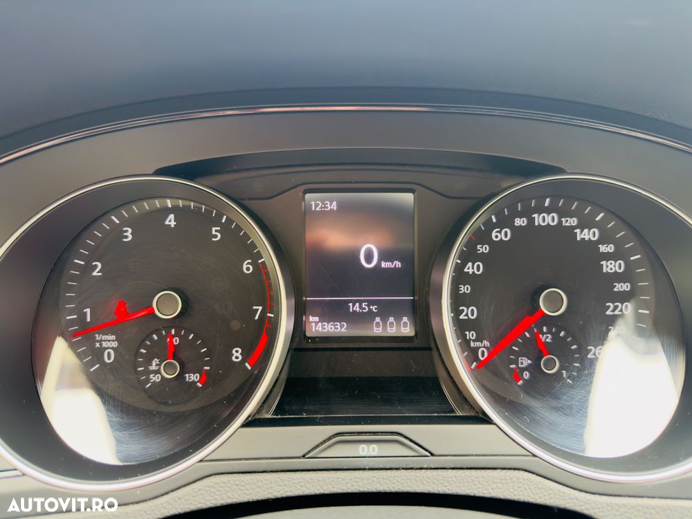Volkswagen Passat 1.4 TSI Trendline - 6
