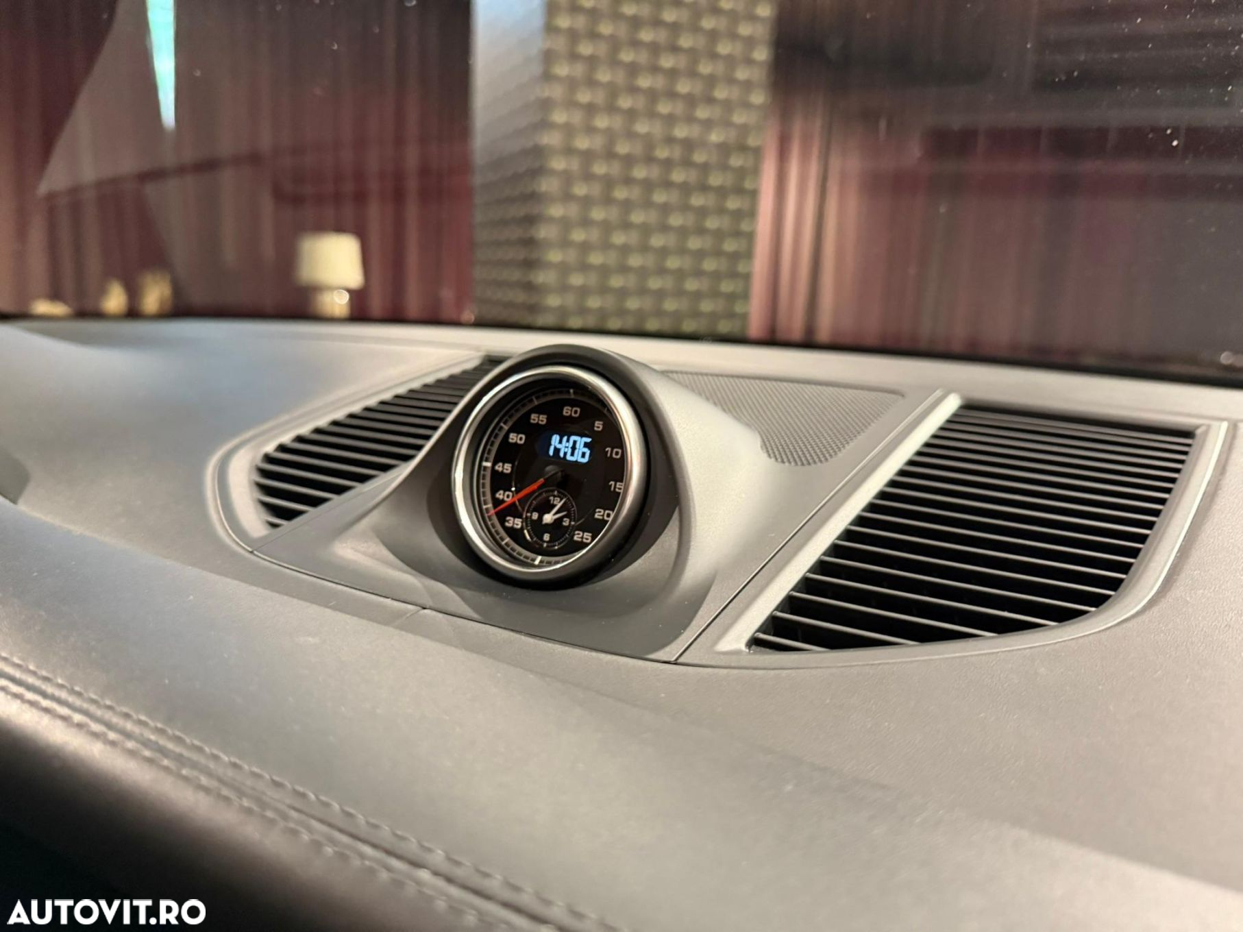 Porsche Macan - 15