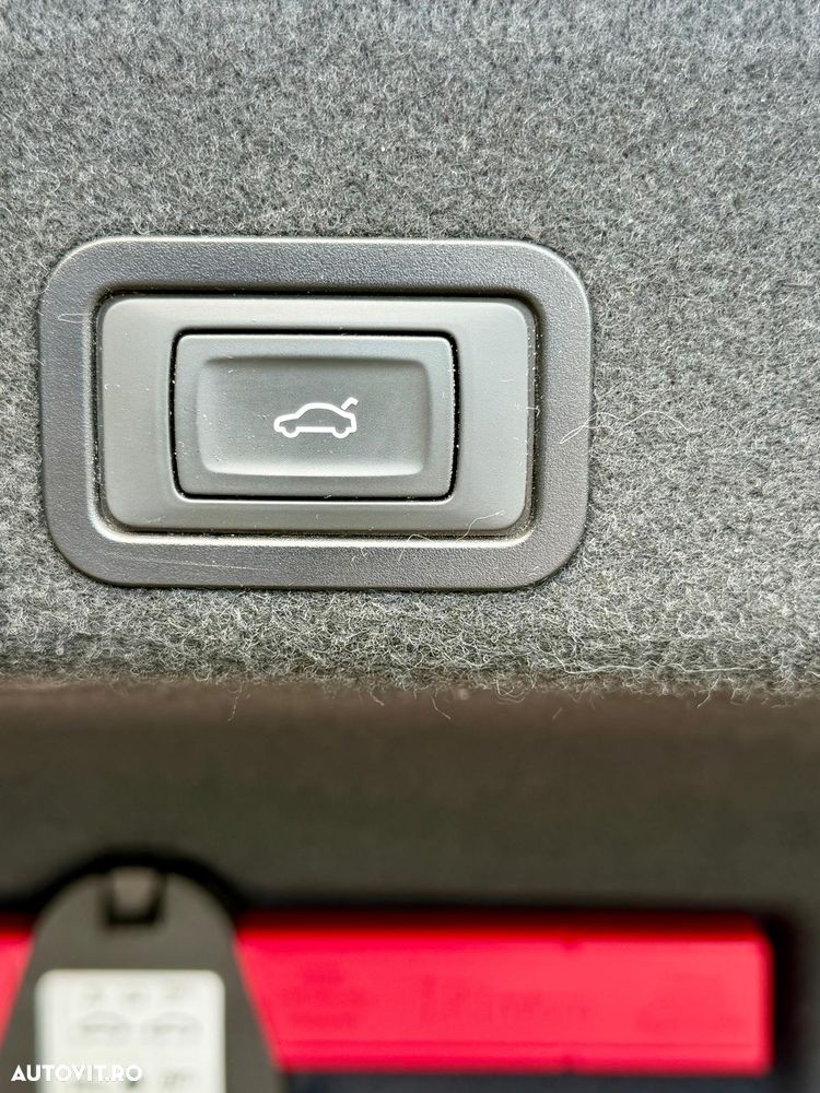 Audi A6 2.0 TDI Ultra S tronic - 13
