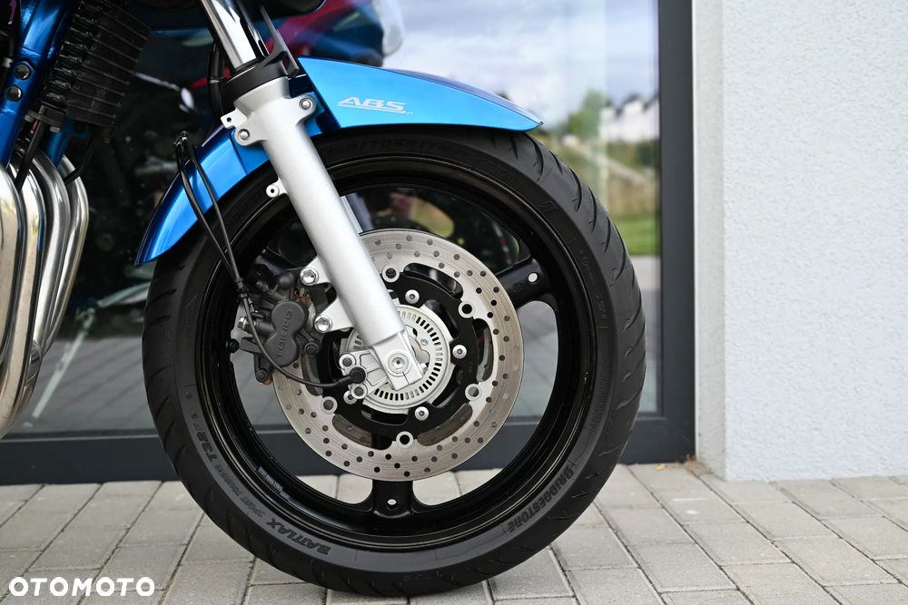 Suzuki Bandit - 24