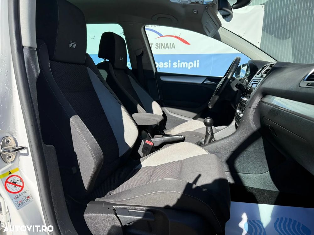 Volkswagen Golf 1.4 TSI Individual - 14