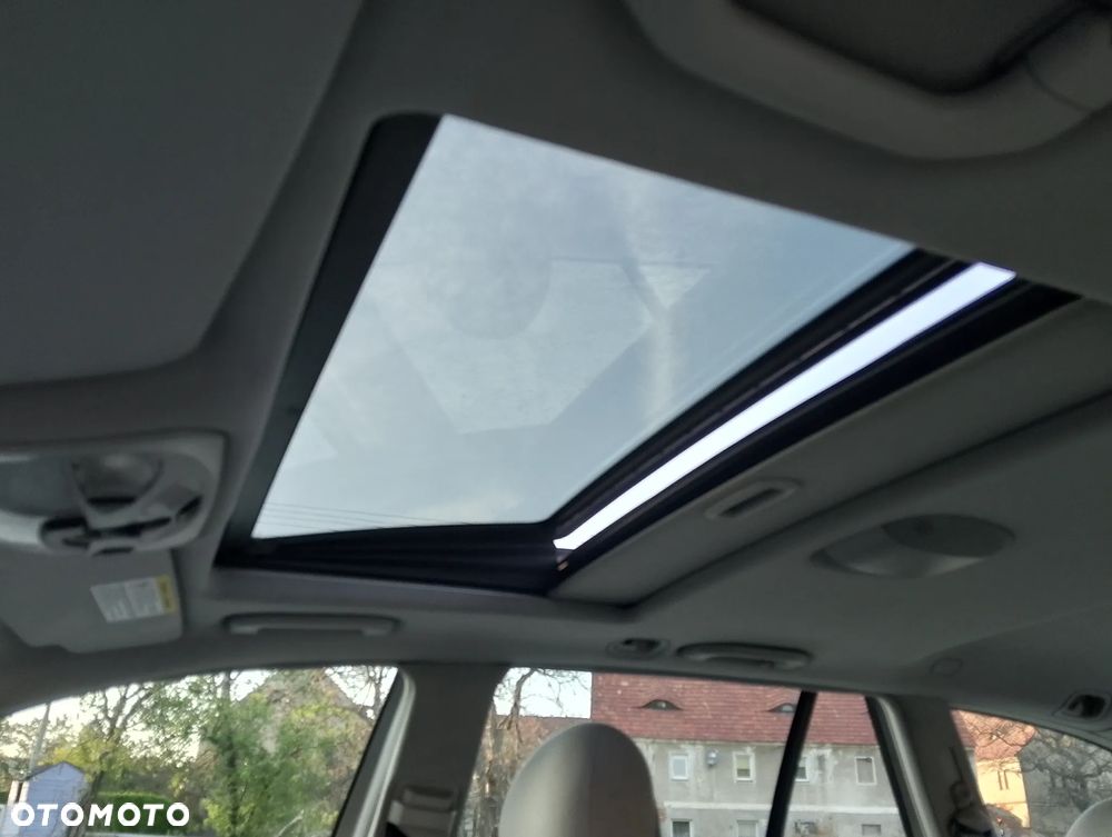 Mercedes-Benz Klasa C - 30