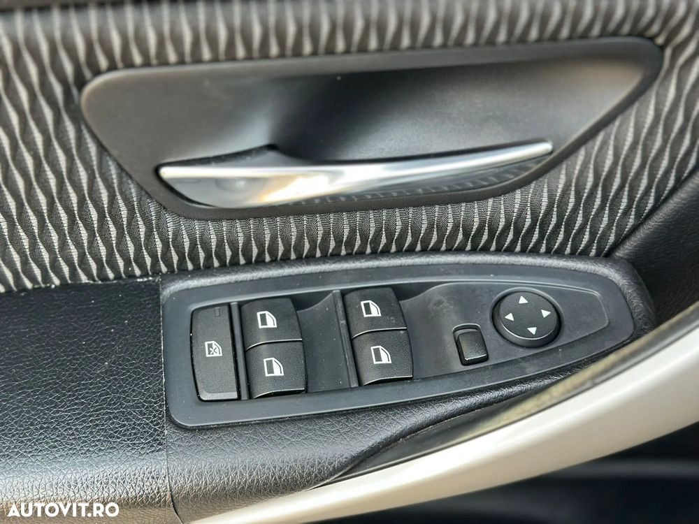 BMW Seria 3 318d Luxury Line - 25
