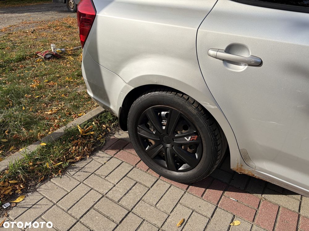 Kia Ceed 1.6 Crdi Optimum + - 23