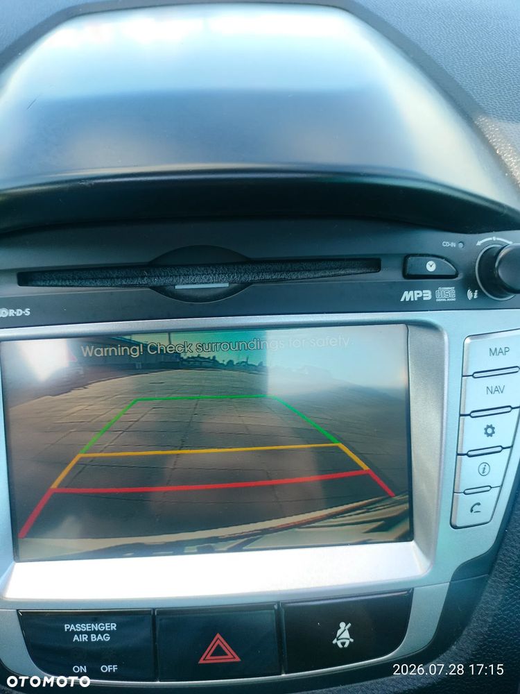 Hyundai ix35 1.7 CRDi Premium 2WD - 13