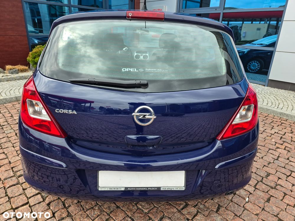 Opel Corsa 1.2 16V Edition / Active - 10