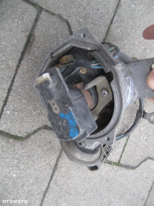 nissan primera p10 1,6 benzyna aparat zapłonowy 2210071j10 22100 71j10 - 9