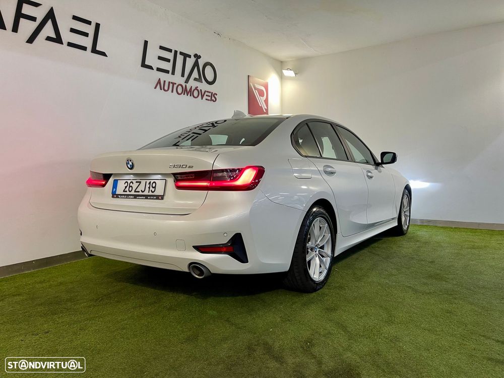BMW 330 e Corporate Edition Auto - 6
