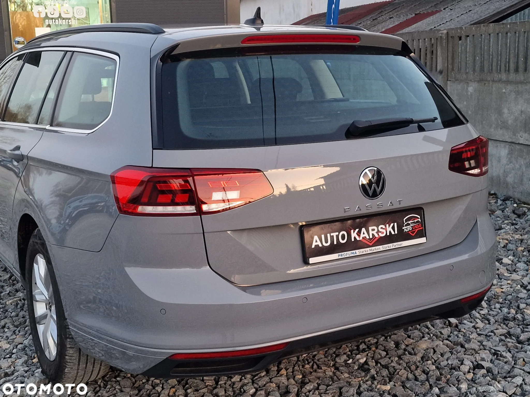 Volkswagen Passat Variant 2.0 TDI DSG (BlueMotion Technology) Comfortline - 13