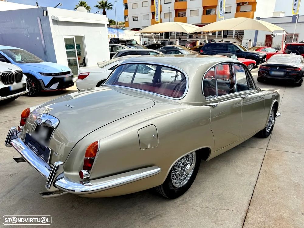 Jaguar 420G - 3