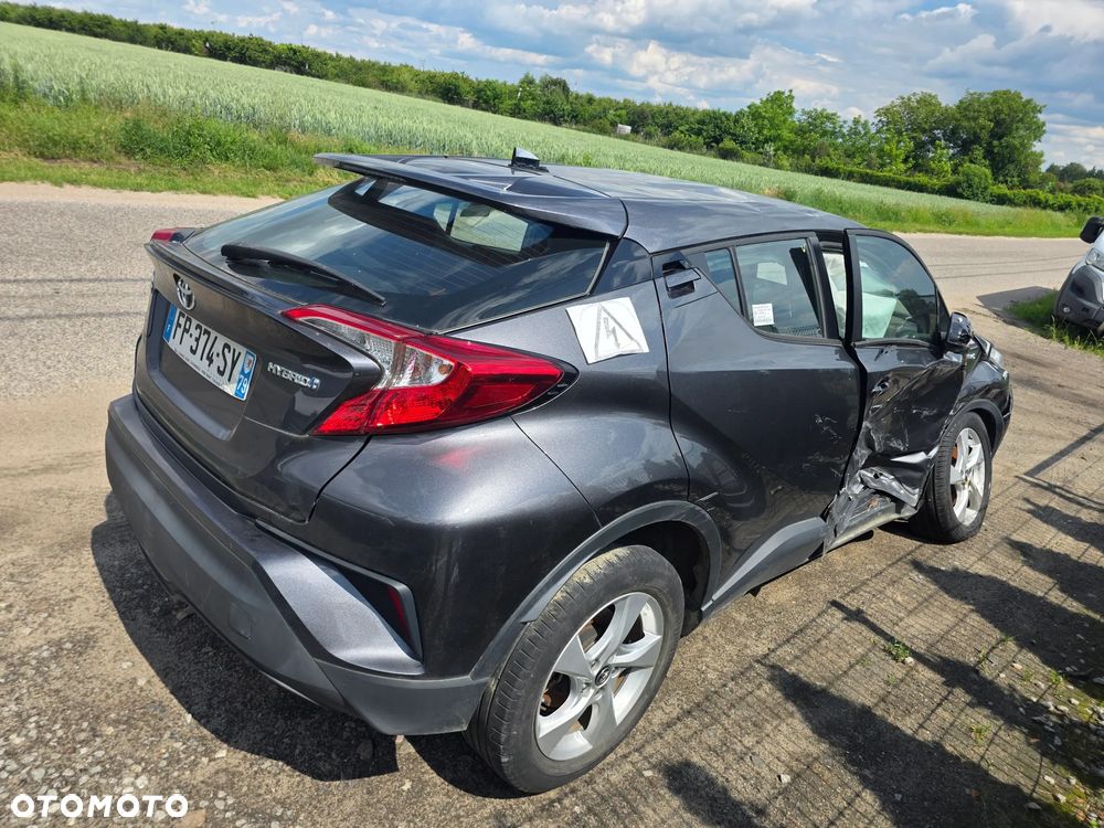 Toyota C-HR Lounge - 9
