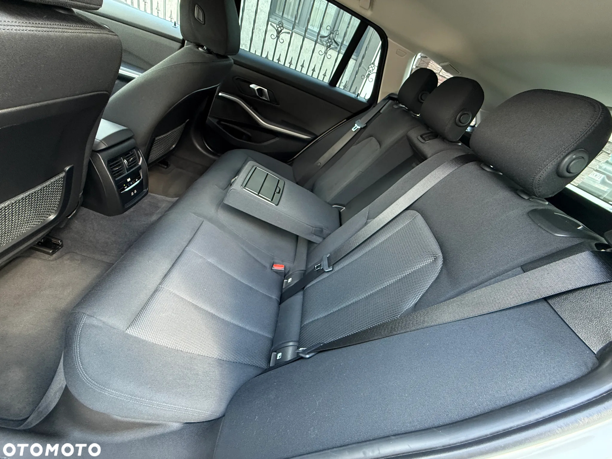BMW Seria 3 318i Advantage - 33