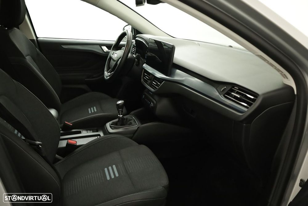 Ford Focus SW 1.0 EcoBoost MHEV Active - 21