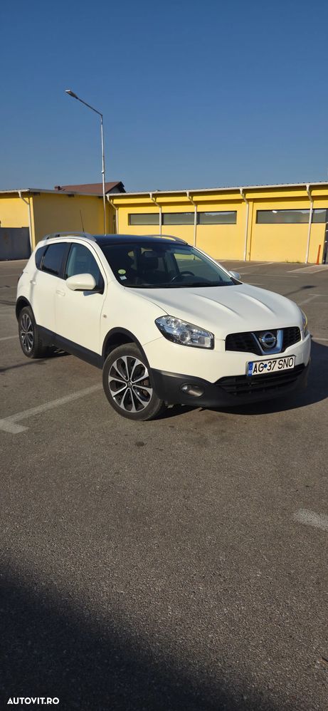 Nissan Qashqai - 1