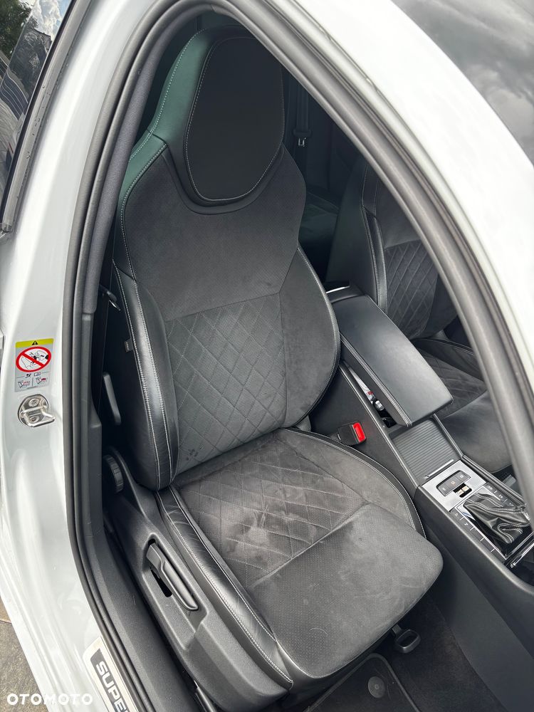 Skoda Superb 2.0 TDI 4x4 Sportline DSG - 27