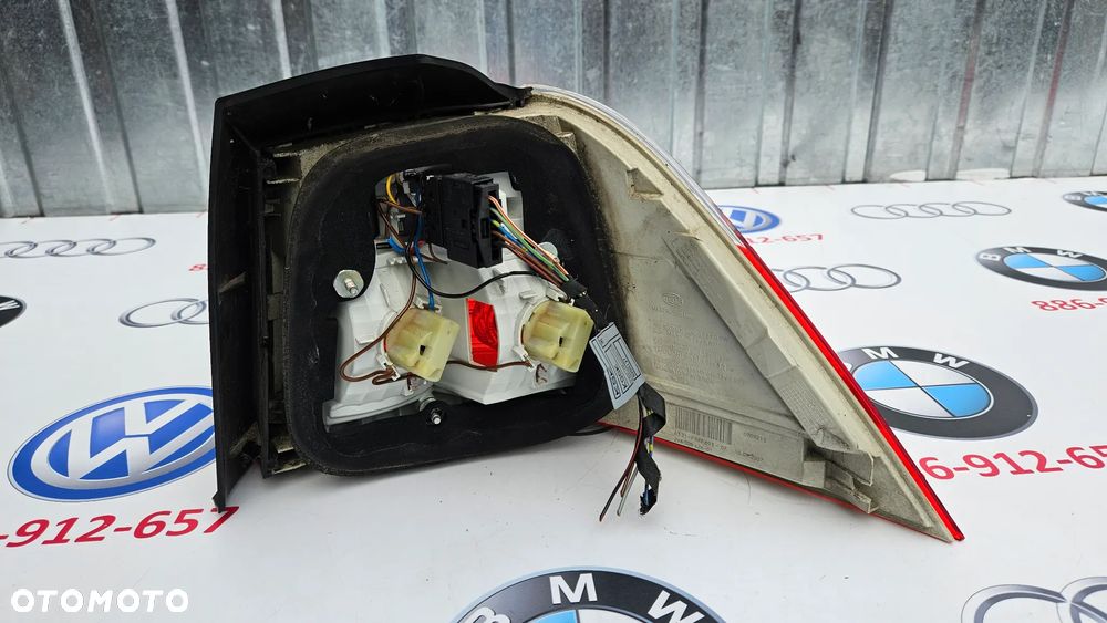 BMW 5 E61 Kombi LIFT LCI 2007-2011 LED Lampa tylna lewa Lampa tył lewy w błotnik 7177693 EUROPA - 8