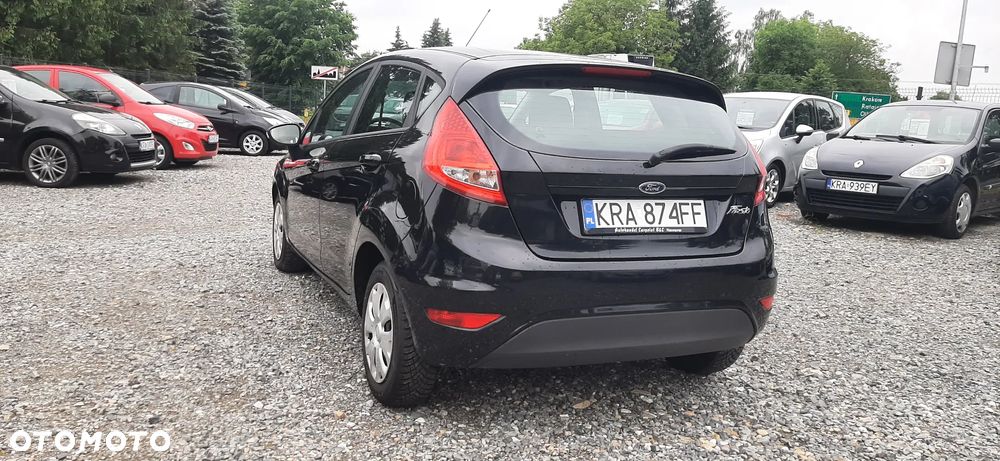 Ford Fiesta - 18