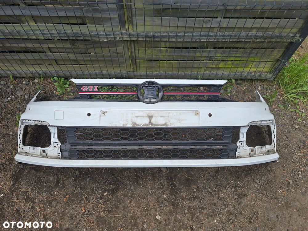 Volkswagen polo 2g0 GTI zderzak przód ładny oryginał grill - 1