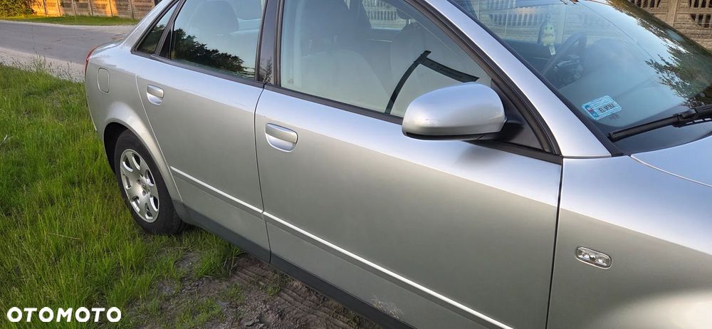Audi A4 Limousine - 19