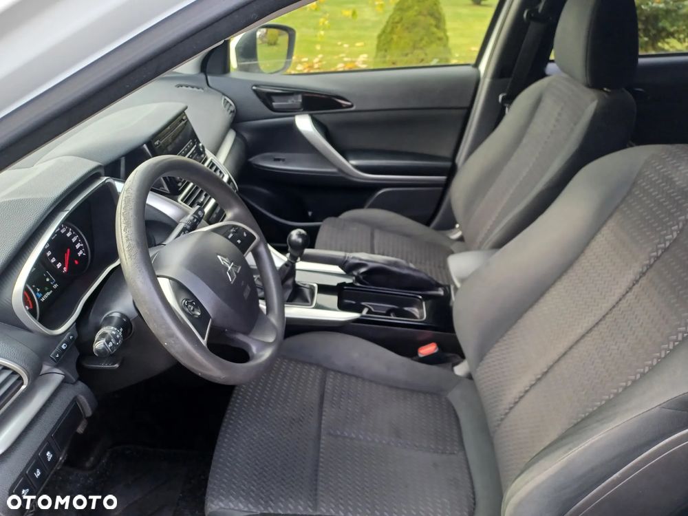 Mitsubishi Eclipse Cross 1.5 T GPF Inform - 6