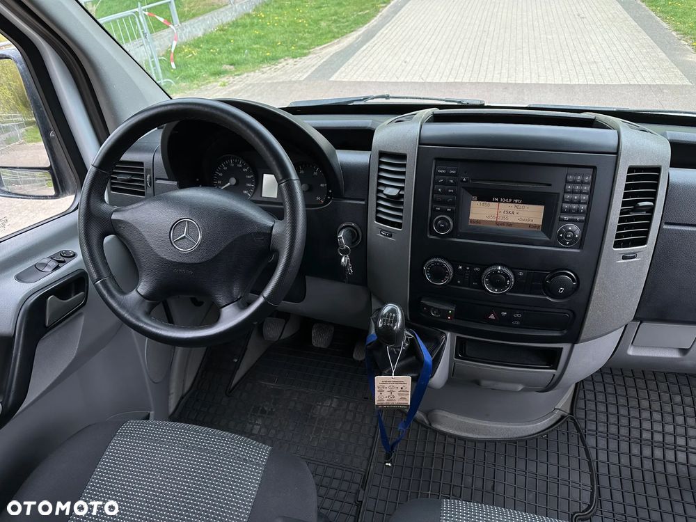 Mercedes-Benz SPRINTER L4H2 - 8