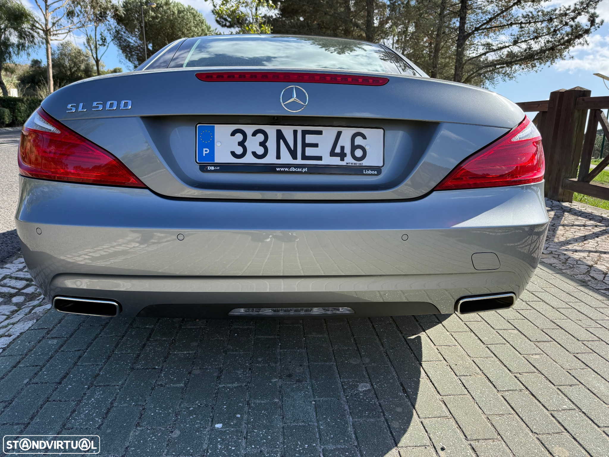 Mercedes-Benz 500 - 8