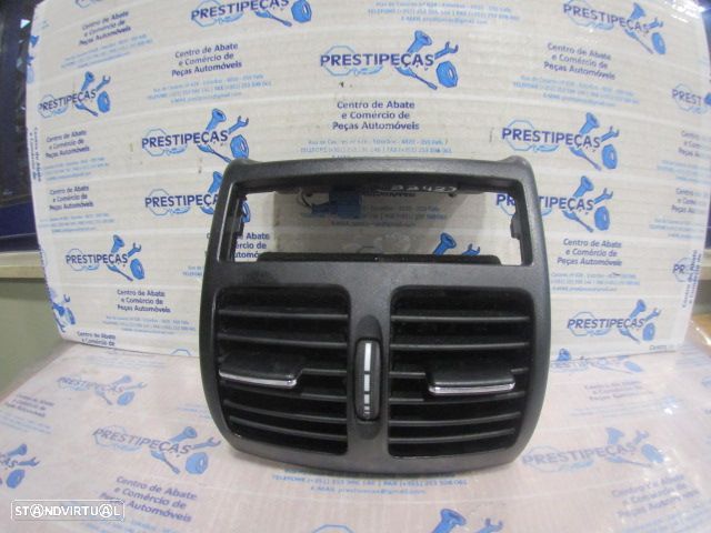 Grelha Friso A2048301054 MERCEDES W204 S204 2010 C220cdi 170CV 5P PRETO PAINEL CENTRAL TR GRE DE VENTILAÇÃO - 1