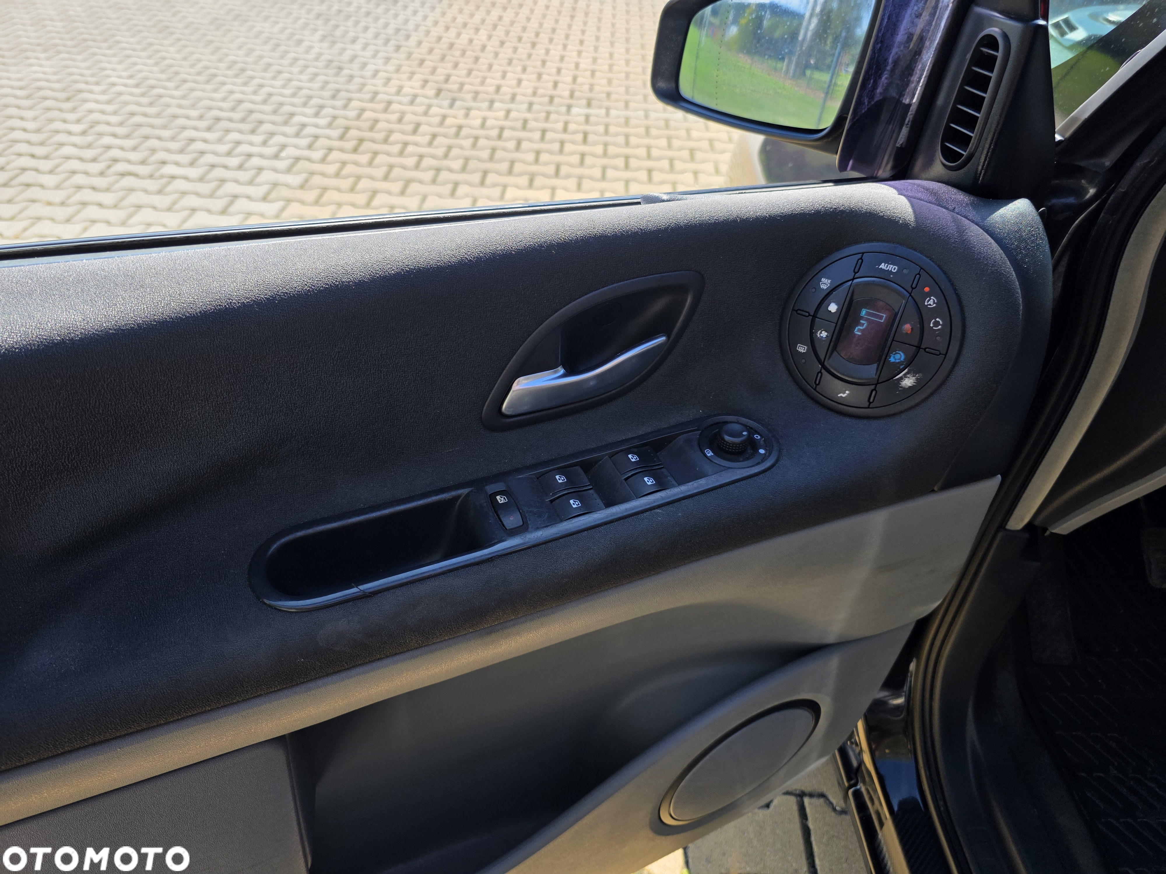 Renault Espace 2.0 dCi Dynamique - 18
