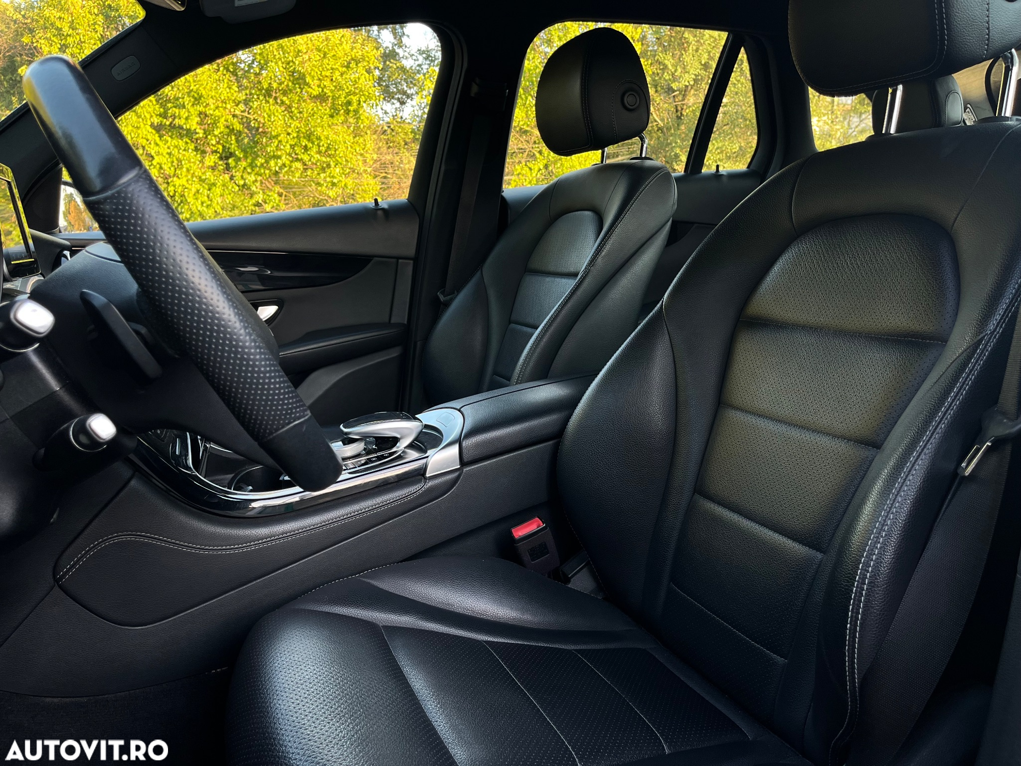 Mercedes-Benz GLC 220 d 4MATIC - 14