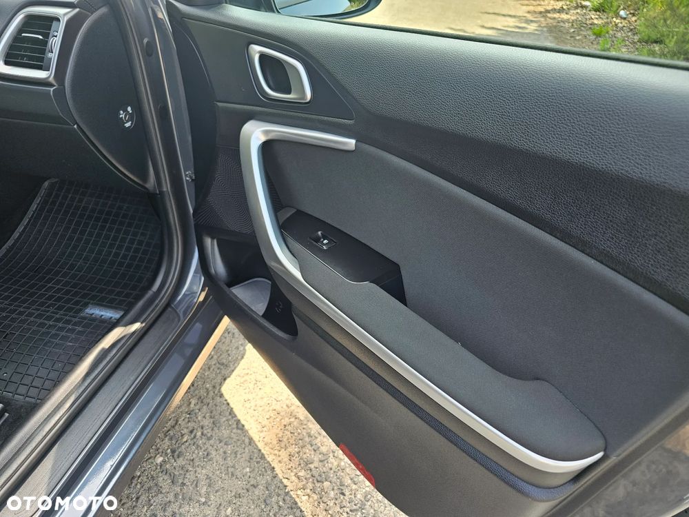 Kia Ceed 1.6 CRDi SCR S - 21