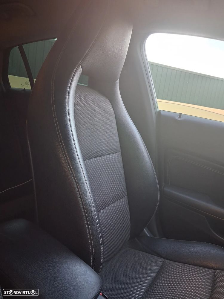 Mercedes-Benz CLA 200 d Shooting Brake Urban Aut. - 6