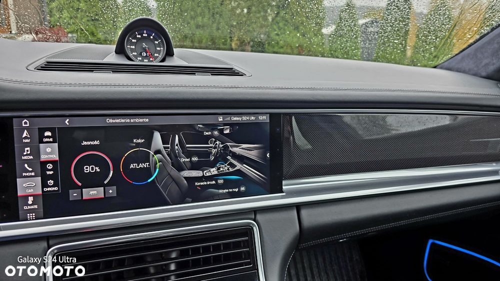 Porsche Panamera - 32