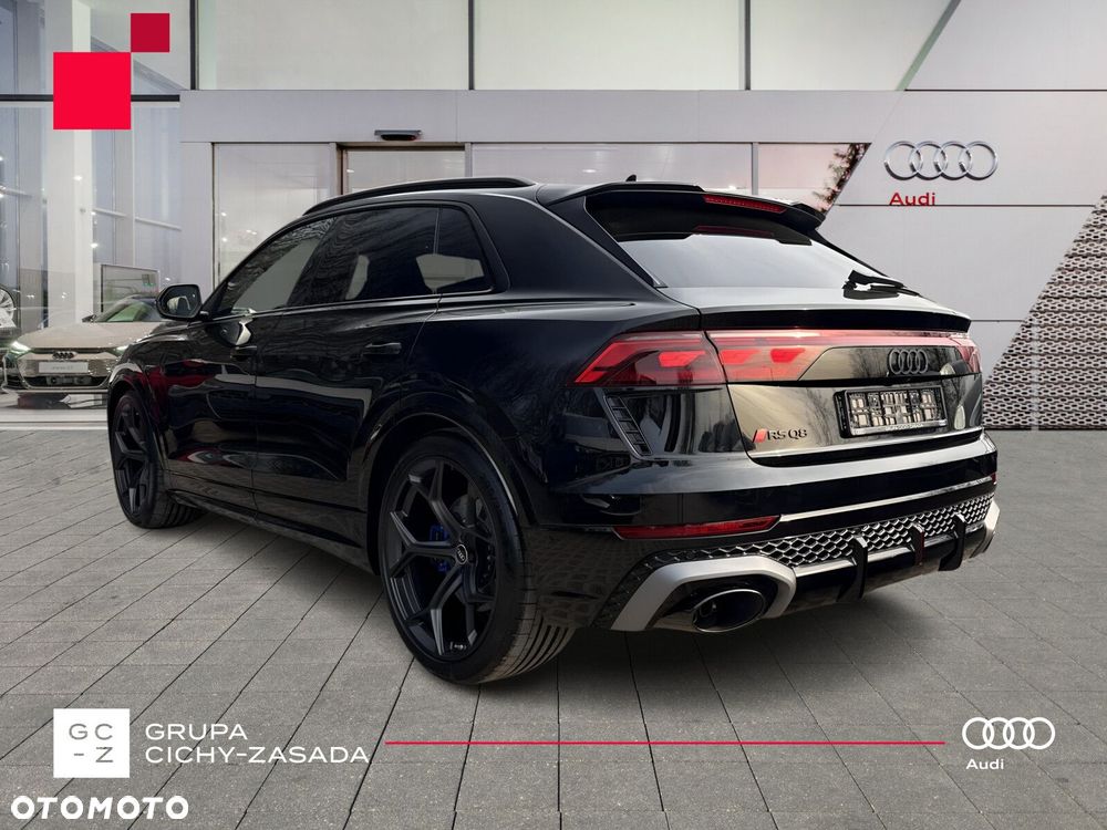 Audi RS Q8 - 3