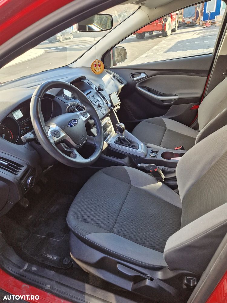 Ford Focus - 7