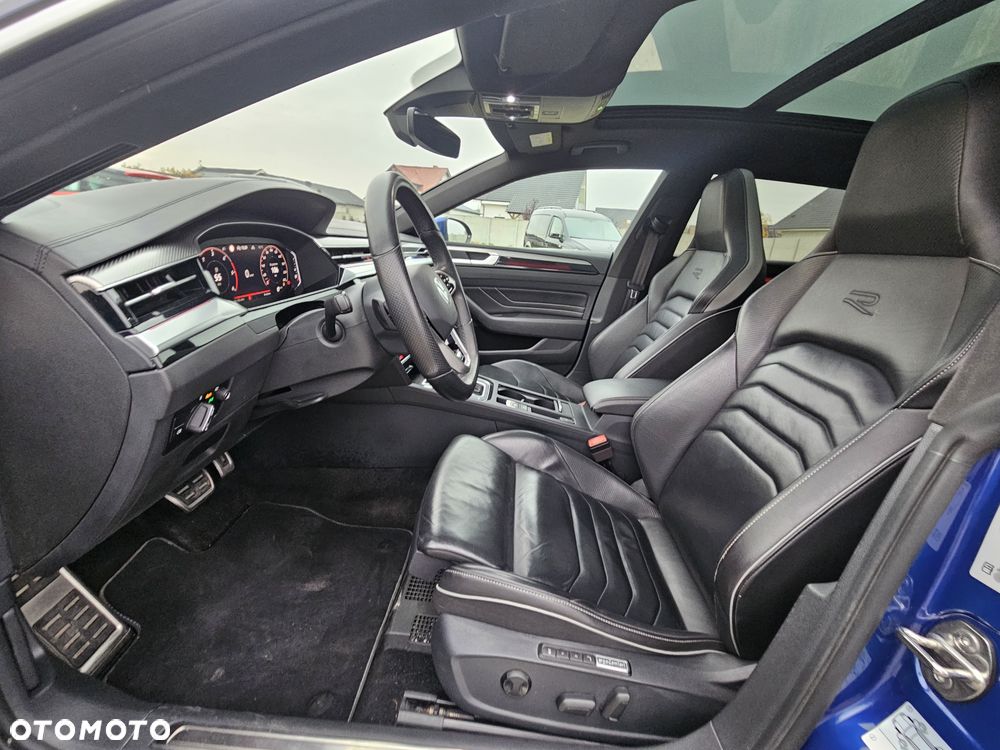 Volkswagen Arteon 2.0 TDI SCR DSG R-Line - 14